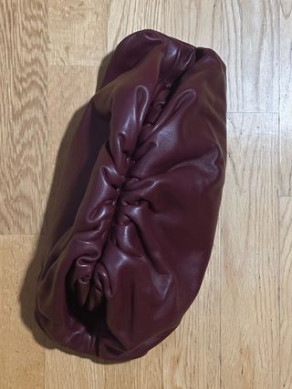 Bolso Bottega Veneta Pouch Cuero Borgoña