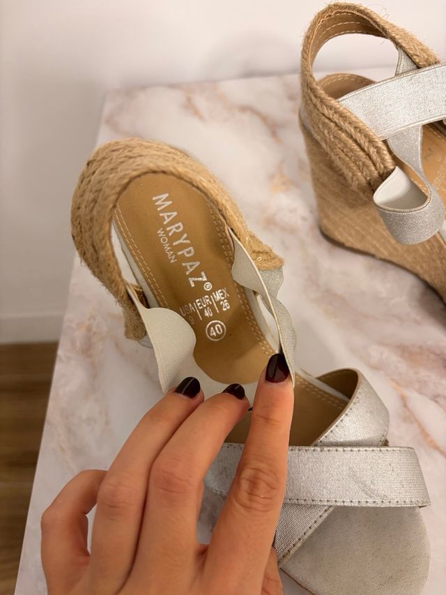 Sandali con zeppa argentati taglia 40