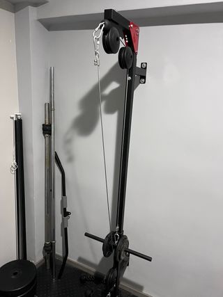 Rack plegable, banco de gimnasio, polea etc