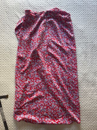 Falda Zara Estampada Flores Roja