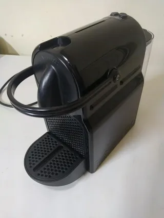 Máquina Café Nespresso Preta