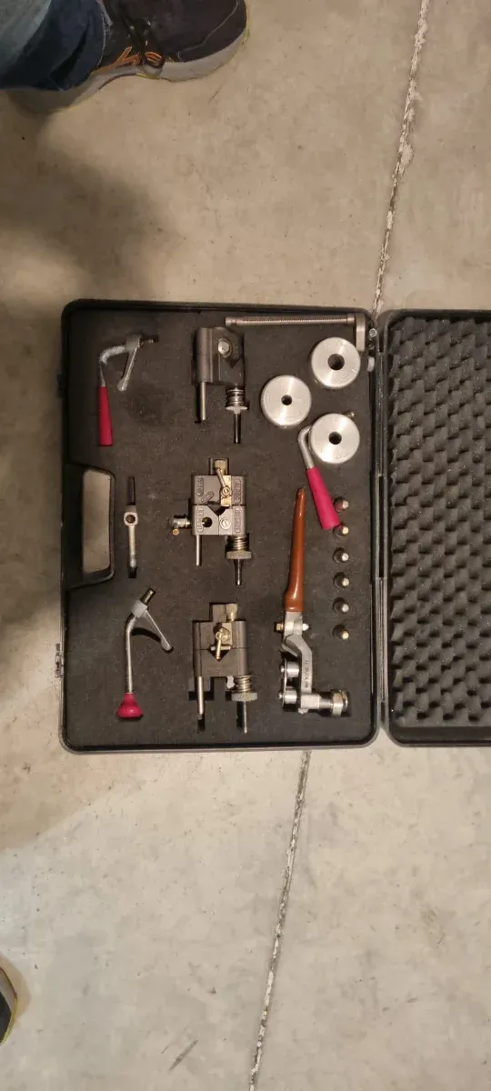 Maleta Herramientas TL3081 ALTL1235