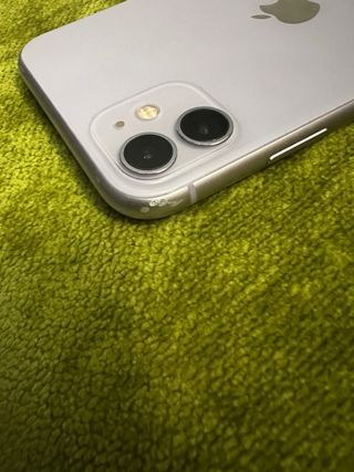 iPhone 11 Lila 64 GB