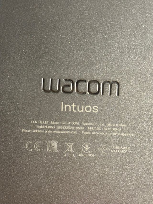 Tableta Gráfica Wacom Intuos Negra