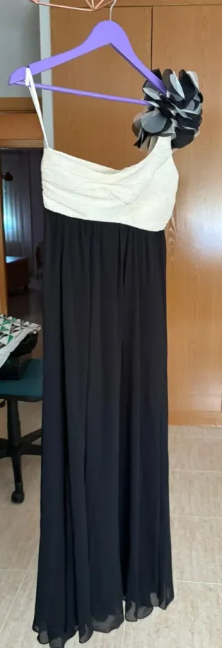 Vestido largo blanco y negro