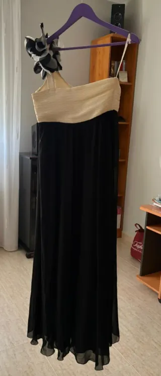 Vestido largo blanco y negro