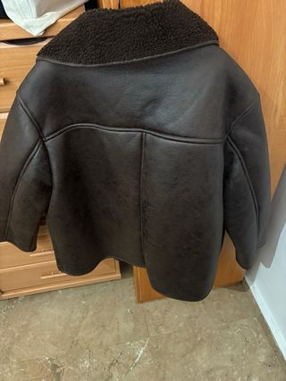 Chaqueta Zara Marrón Borreguito