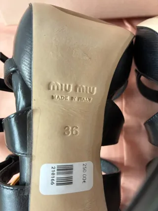 Sandalias Miu Miu Plataforma Negras Hebillas Dorad