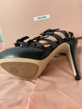 Sandalias Miu Miu Plataforma Negras Hebillas Dorad