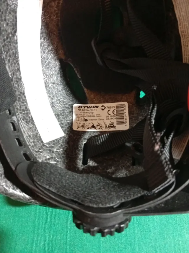 Casco infantil amarillo