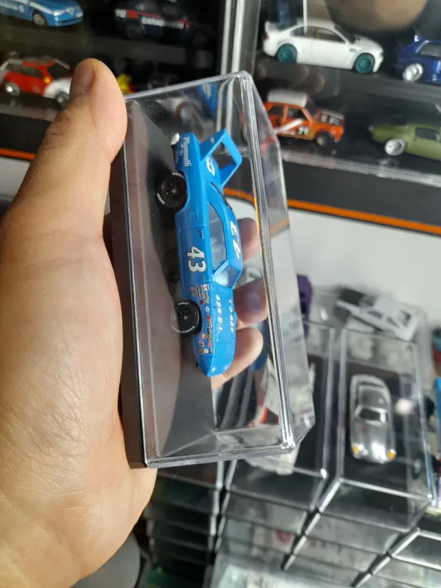 Hot Wheels Plymouth richard petty custom