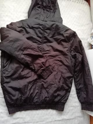 Cazadora JACK JONES tipo BOMBER Capucha IMPERMEABL