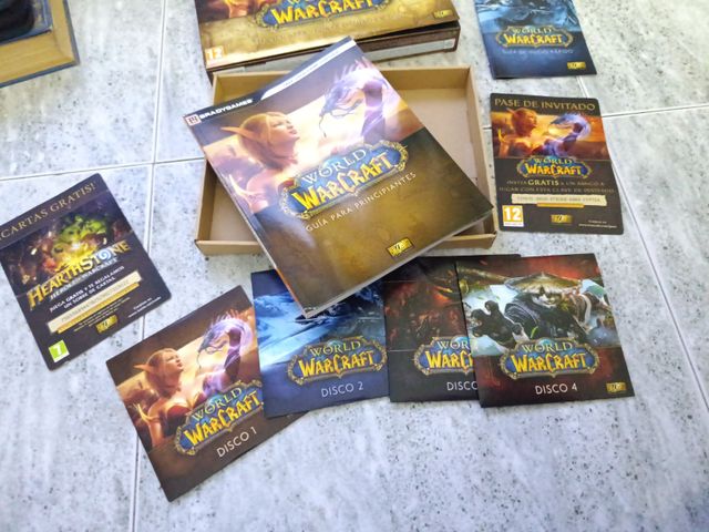 Nintendo Switch OLED caja  + World of Warcraft