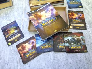 Nintendo Switch OLED caja  + World of Warcraft