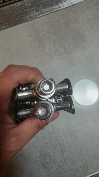 Pedales de bicicleta ELTIN semiautomáticos