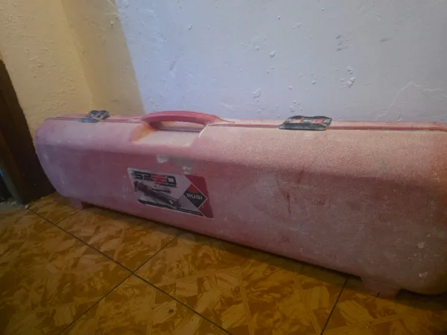 Cortador de azulejos profesional Rubi