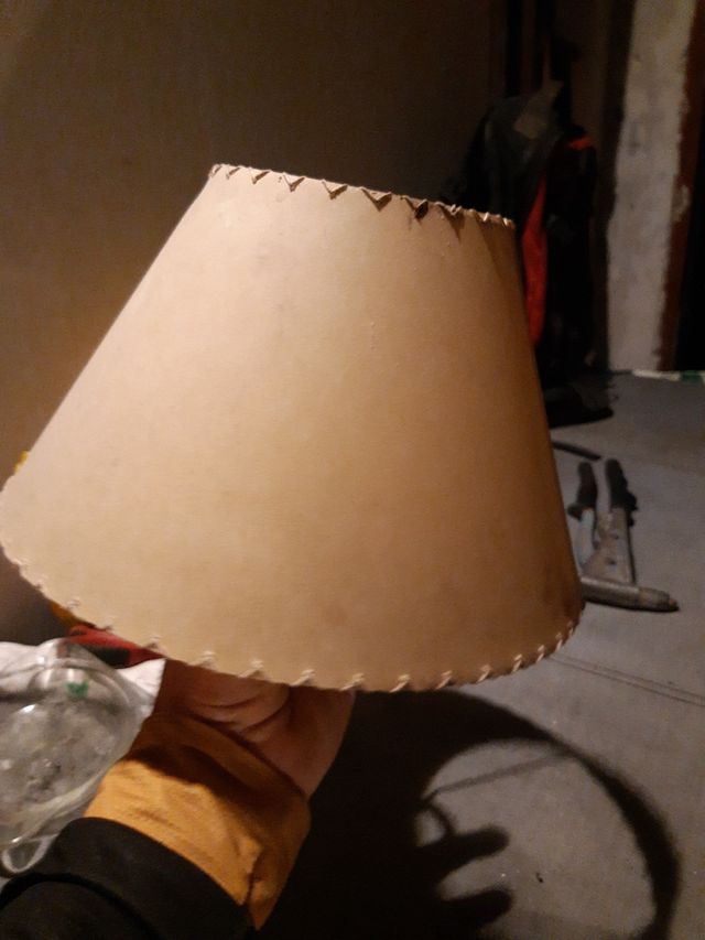 Cubre lámparas de tripa de camello beige