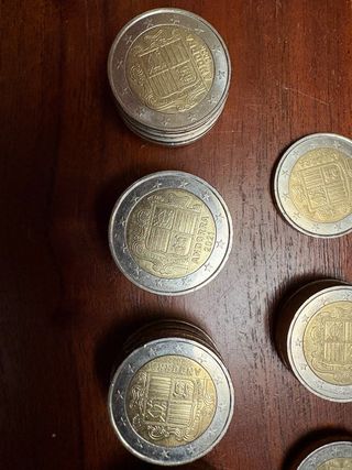 Lote 122 Monedas 2€ (de año)