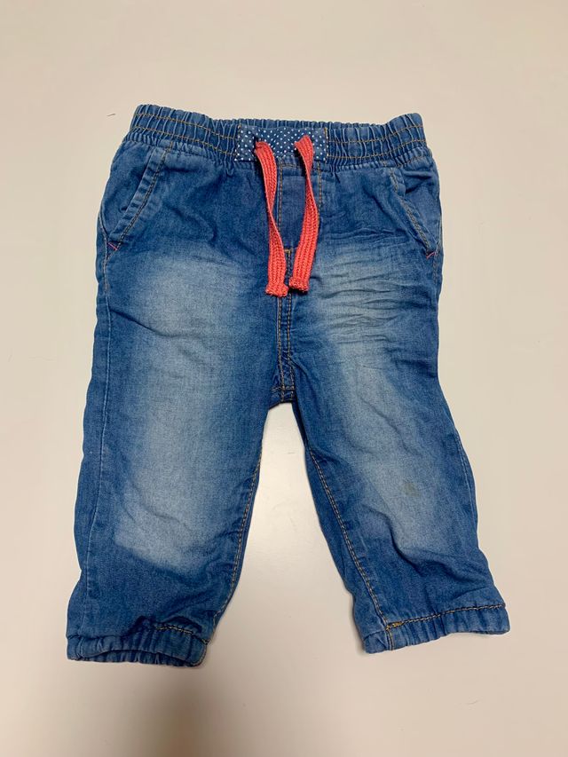 Pantalón vaquero bebé