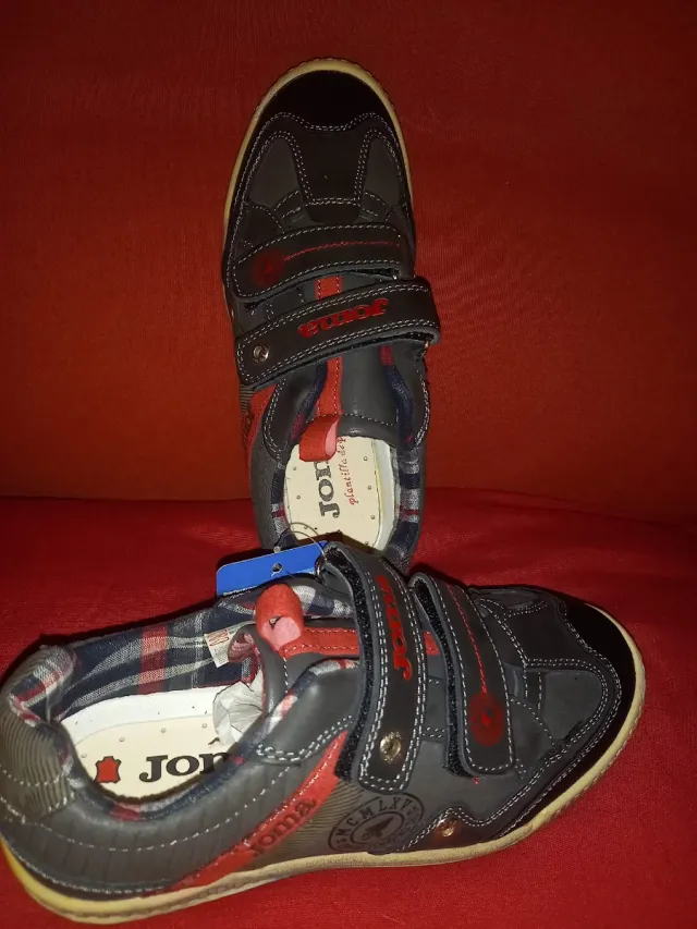 JOMA ZAPATILLAS T.35 A ESTRENAR