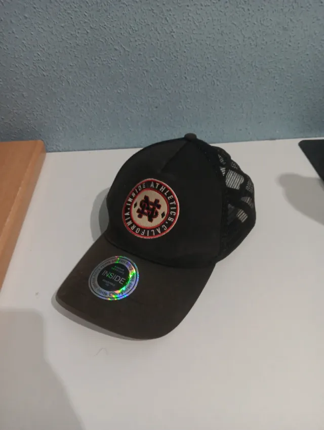 Gorra INSIDE Negra con Logo