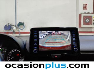 Toyota Yaris 120H Business Plus 85 kW (116 CV)