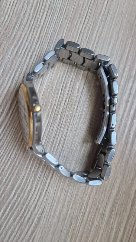 Reloj MOVADO hombre. Acero inoxidable