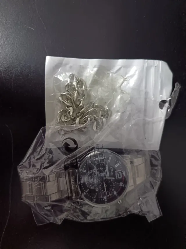 Reloj EYROS Hombre Negro y Plateado