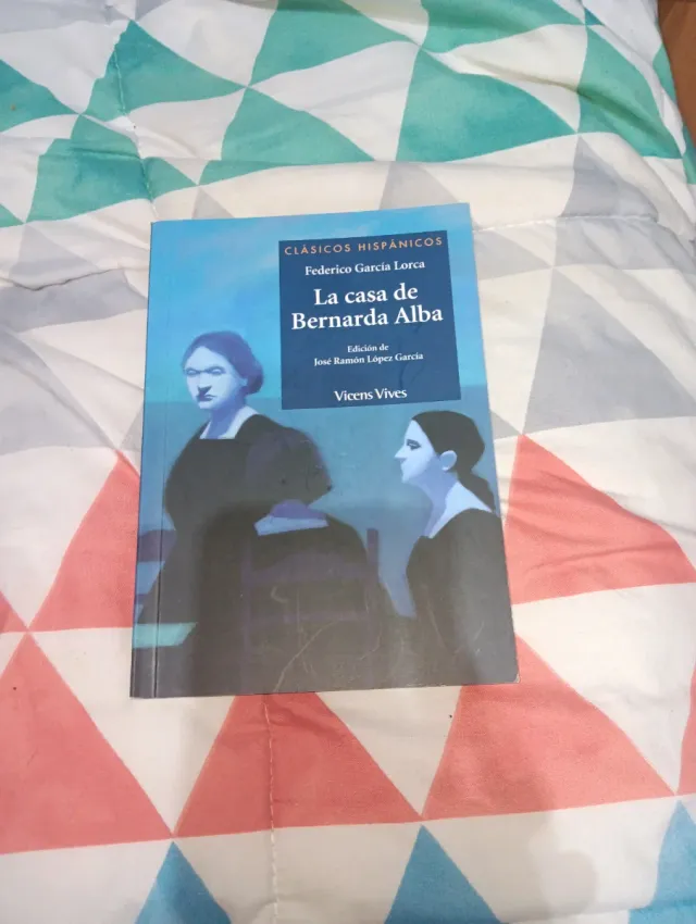 La Casa De Bernarda Alba (Clasicos Hispanicos /...