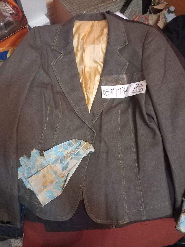 58- Chaqueta de Paco Guerra - talla 44
