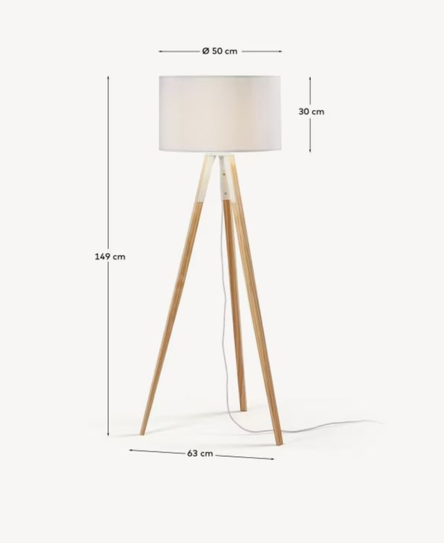 Lámpara de pie Iguazu de madera maciza de pino