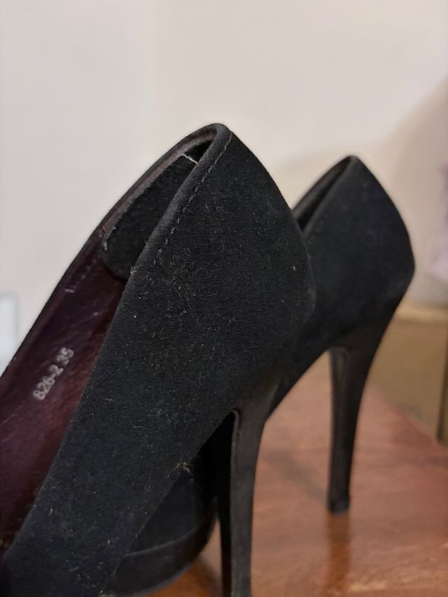 Scarpe tacco camoscio nero Lisa M