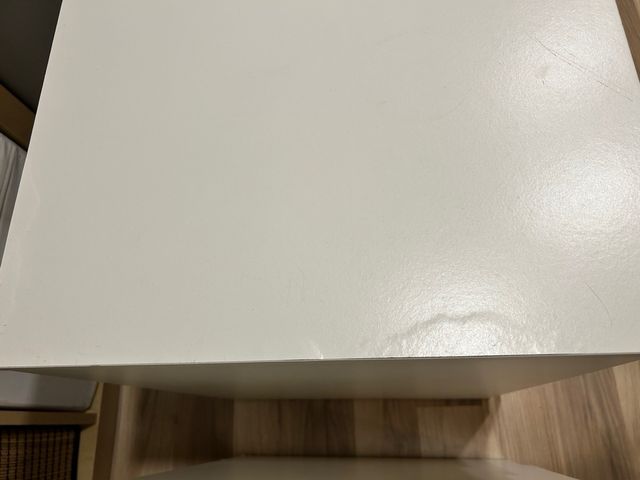 Mesitas de noche blancas Ikea