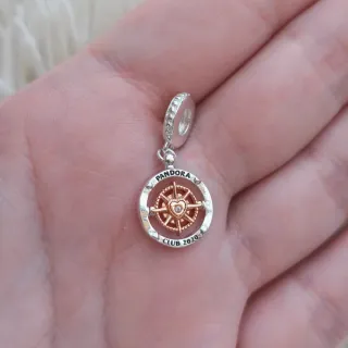 CHARM BRUJULA ROSE GOLD