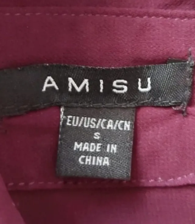 Camicia Amisu con borchie viola