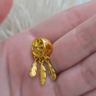 CHARM ATRAPASUEÑOS DORADO