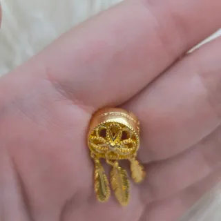 CHARM ATRAPASUEÑOS DORADO