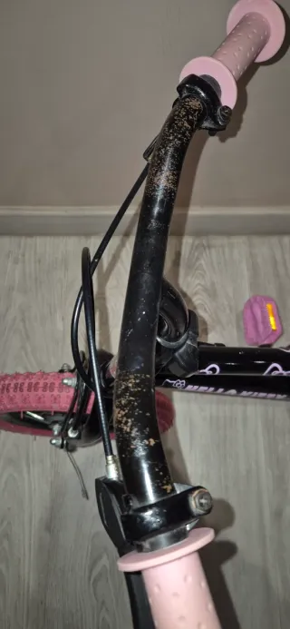 Bicicleta Hello Kitty infantil