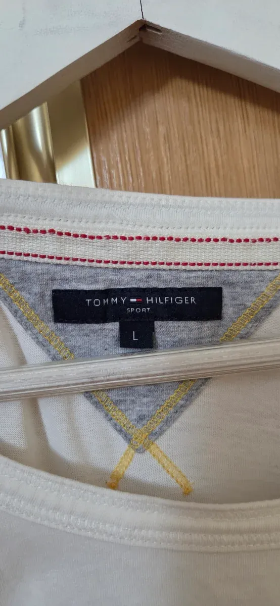 Camiseta Tommy Hilfiger Talla L Blanca