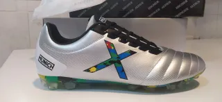 Botas de fútbol Munich plateadas