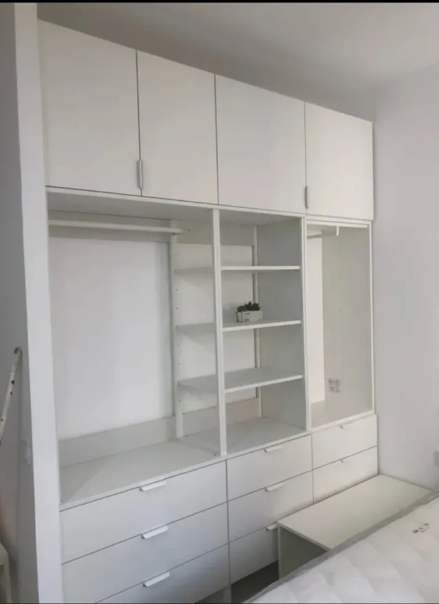 Montaggio di mobili prefabbricati professionali