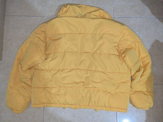 Chaqueta acolchada amarilla Pull&Bear M
