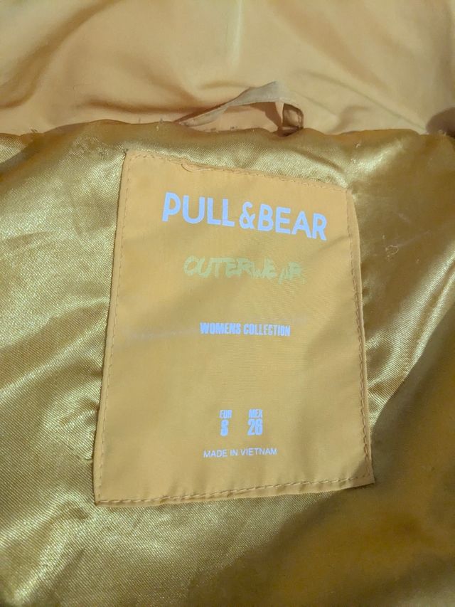 Chaqueta acolchada amarilla Pull&Bear M