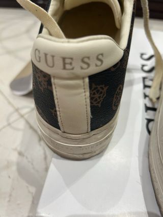 Guess Scarpe Donna Marrone Tg.38