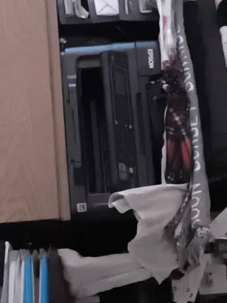 Impresora Epson Negra y Gris