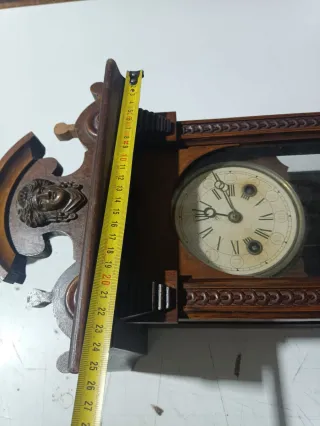 Reloj de pared antiguo madera péndulo