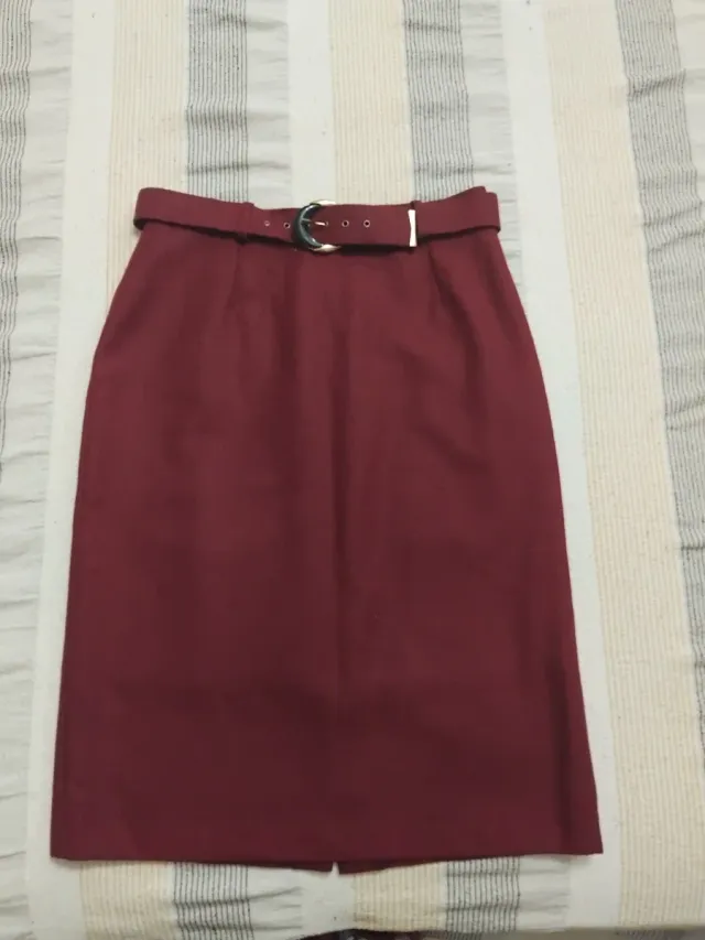 Gonna vita alta, lana vergine, vintage.  Tg. 48 it