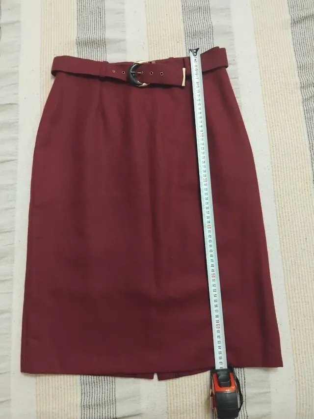 Gonna vita alta, lana vergine, vintage.  Tg. 48 it