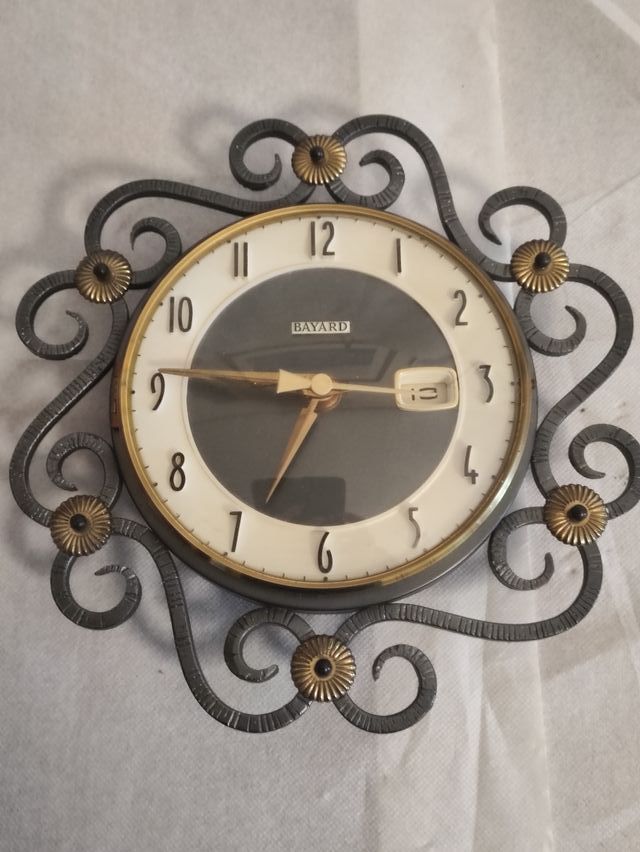 Orologio Bayard ferro battuto decorato