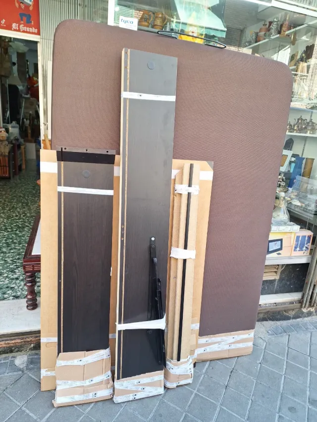 Canapé 135x190cm Marrón Buen Estado